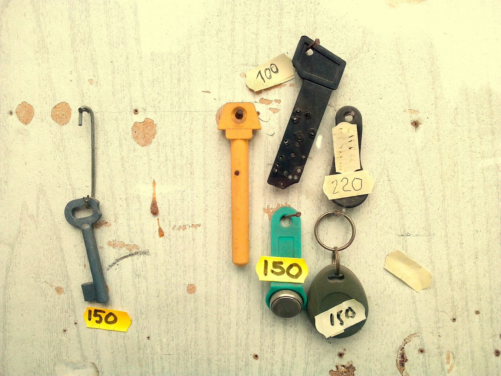 a bunch of tools that are on a table